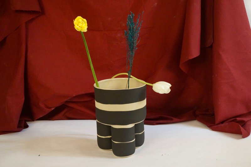 Workaday Handmade Milking Planter - Thumbnail 4