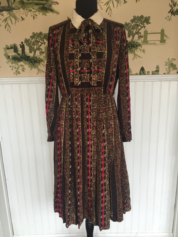 Floral paisley 80's japanese pleated vintage dress size medium | Garmentory