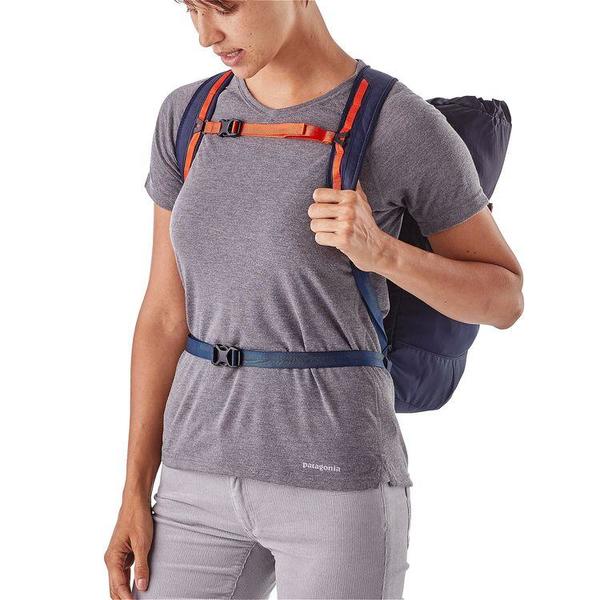 patagonia strait blue tote bag Patagonia Lightweight Travel Tote Pack 22L - Strait Blue