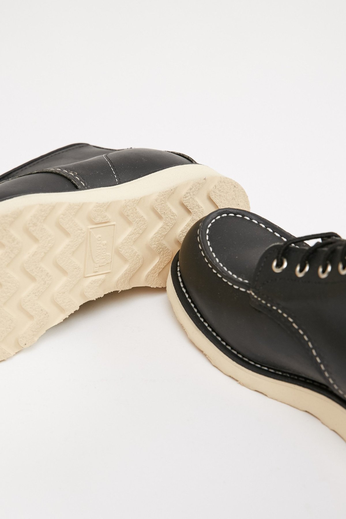 Red Wing Shoes 9075 Classic Moc 6