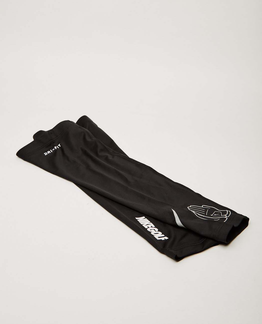 nike solar sleeve