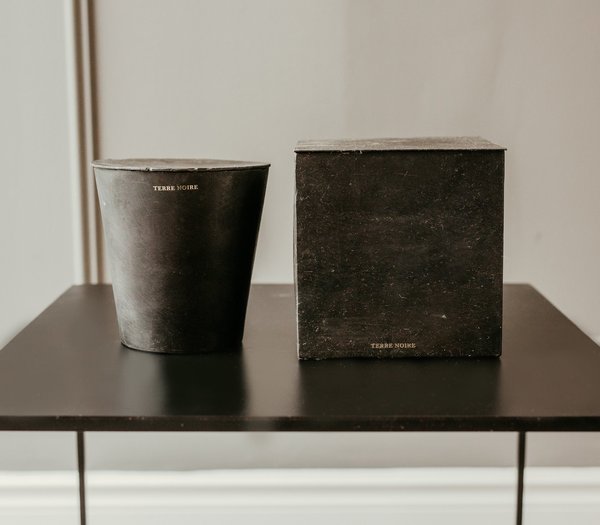 Mad et Len Bougie Vestimentale Candle