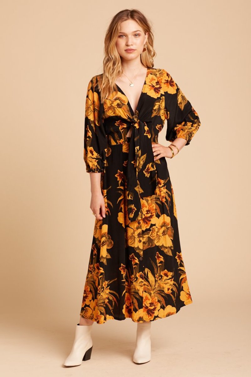 green emerald velvet dress Oasis Dress  Quiwi House
