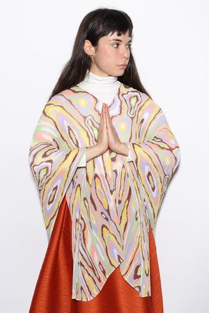Issey Miyake Wooden Pattern Madame-T Stole - Cream/Multicolor