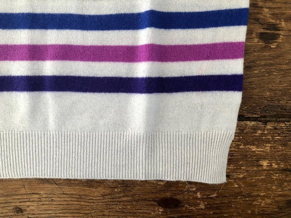 Jumper 1234 Cashmere Crew - Rainbow Oyster Jumper 1234 Cashmere Crew - Rainbow Oyster