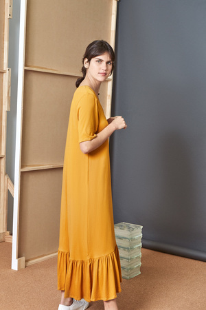 Kowtow Building Block Gather Hem Kowtow Building Block Gather Hem