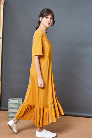 Kowtow Building Block Gather Hem Kowtow Building Block Gather Hem