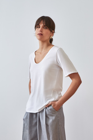 Kowtow Building Block V Tee Kowtow Building Block V Tee