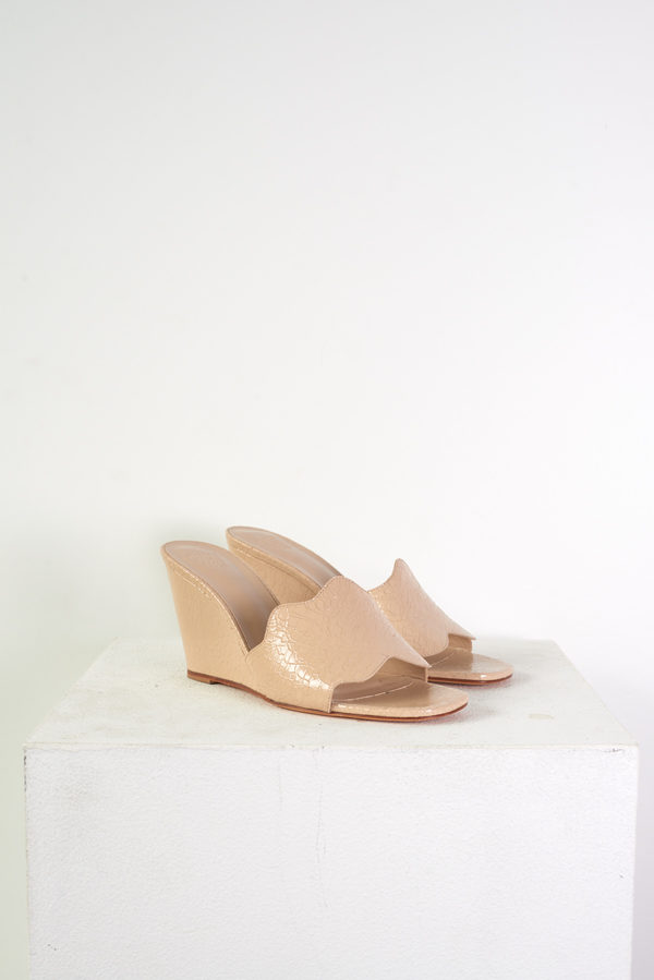 Maryam Nassir Zadeh Wave Wedge Maryam Nassir Zadeh Wave Wedge