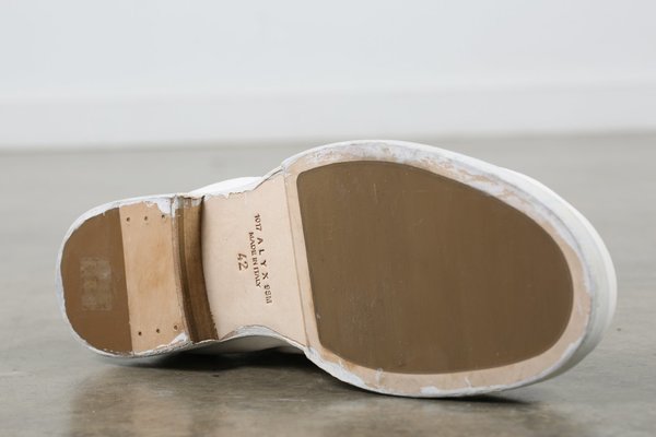 ALXY ブーツ 白 2025年最新】ALYX ブーツ・革靴の人気アイテム - メルカリ