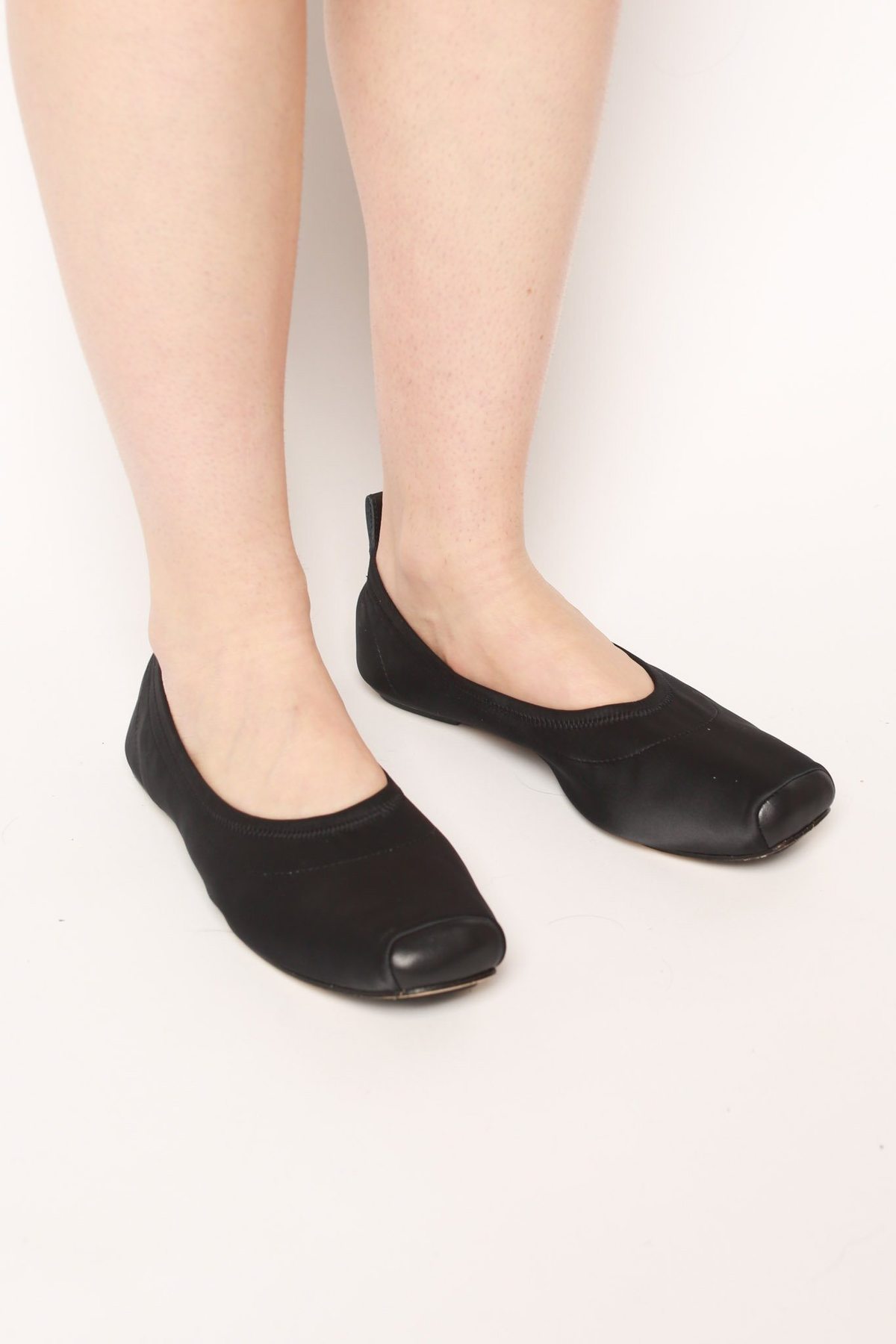 Repetto Satin Lola Pointe Ballet Flat - Black  - Image 7 of 7