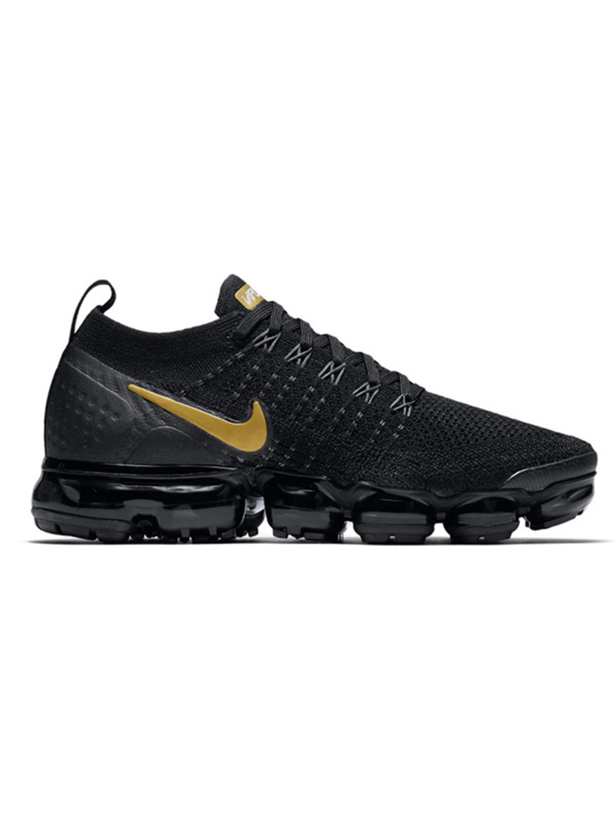 vapormaxes black and gold