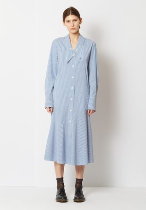 full circle dresses 50s