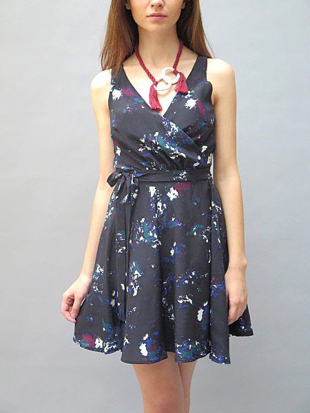 AMOUR VERT Brandy Wrap Dress AMOUR VERT Brandy Wrap Dress