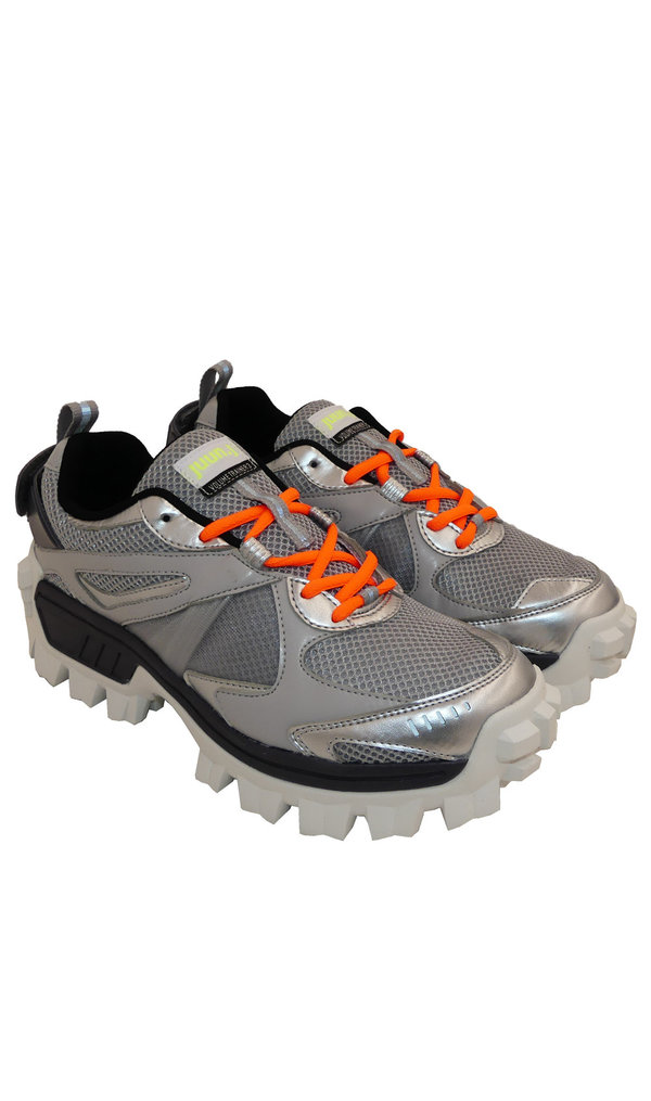 JUUN.J VOLUME TRAINERS - Silver | Garmentory