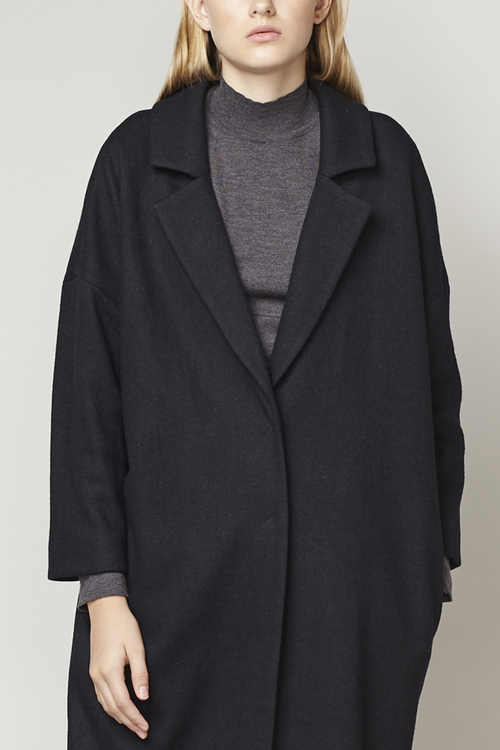 DROPPED SHOULDER OVERSIZED LONG COAT - BLACK DROPPED SHOULDER OVERSIZED LONG COAT - BLACK