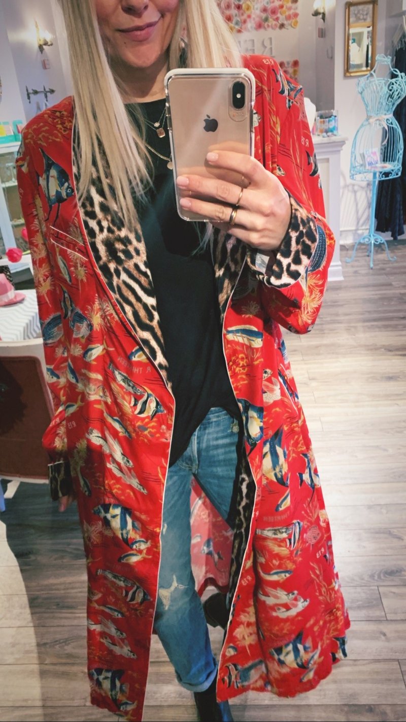 90s robe de chambre シースルーベロアシャツ AD1999 R13 Smoking Robe - Red Fish/Leopard | Garmentory