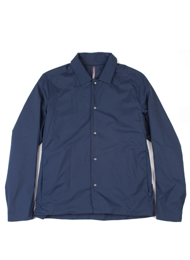 トップス ARC'TERYX VEILANCE QUOIN IS VEST M NAVY 中古・古着通販】ARC'TERYX VEILANCE (アークテリクス ヴェイランス
