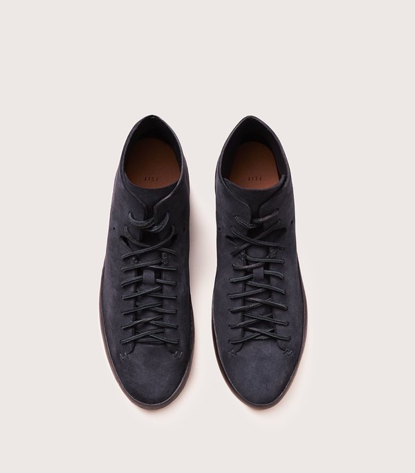 【美品】FEIT HAND SEWN LOW 44 スエード スニーカー 黒 美品】FEIT HAND SEWN LOW 44 スエード スニーカー 黒