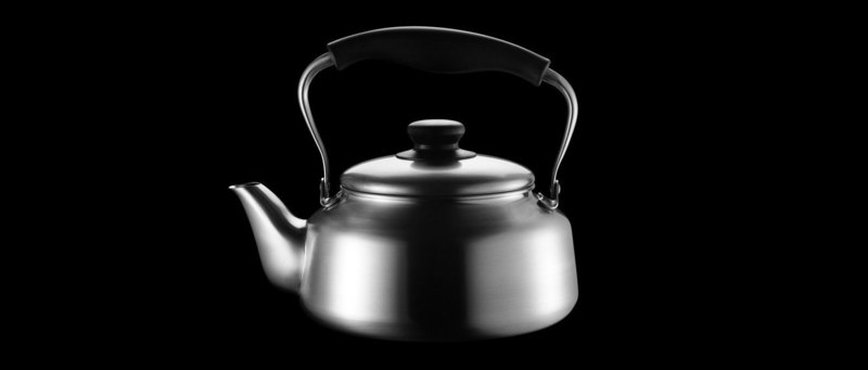 Sori Yanagi STAINLESS STEEL 2.5 Liter KETTLE - MATTE