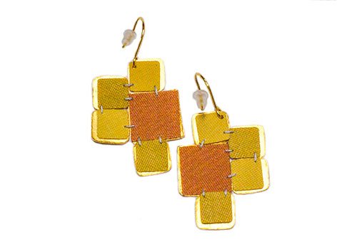 Dos Riberas Retro SQUARE Matte Gold Earrings Dos Riberas Retro SQUARE Matte Gold Earrings