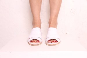 "INTENTIONALLY __________." Emmy Sandal "INTENTIONALLY __________." Emmy Sandal