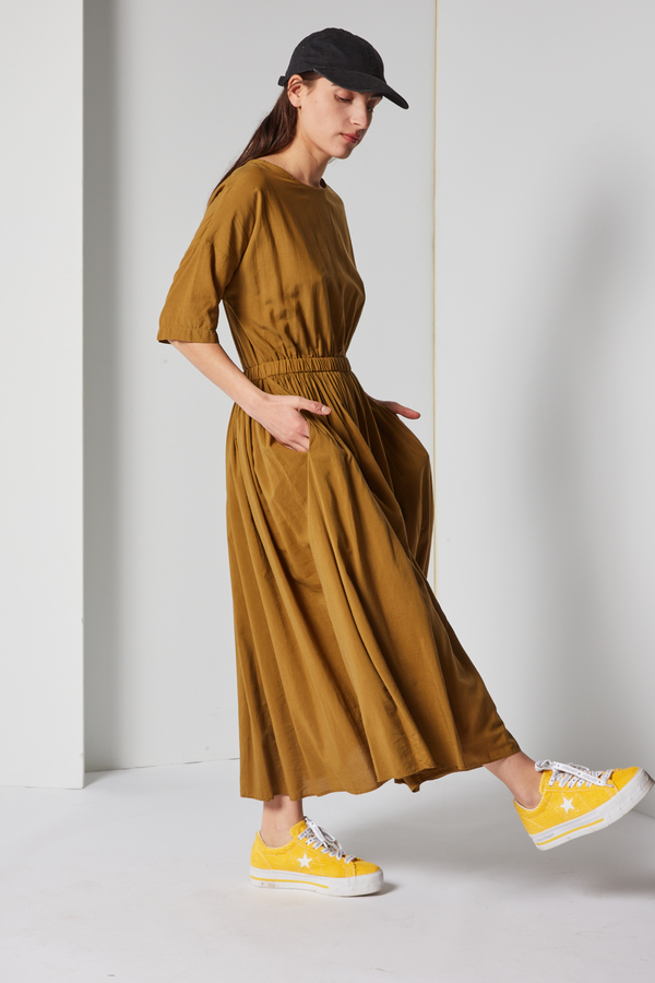 Black Crane Pleated Dress Black Crane Pleated Dress