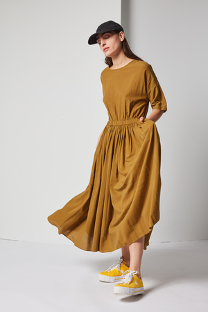 Black Crane Pleated Dress Black Crane Pleated Dress