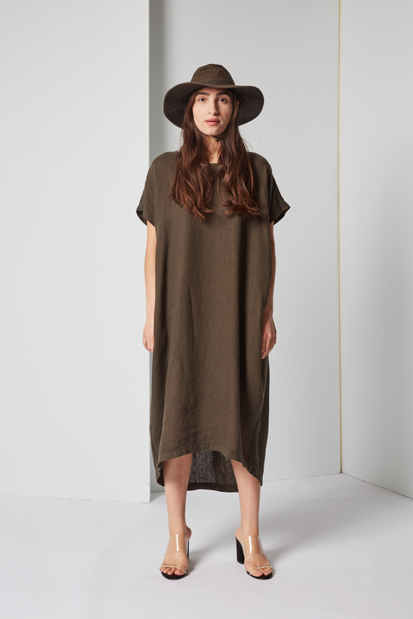 Black Crane Pleated Cocoon Dress Black Crane Pleated Cocoon Dress