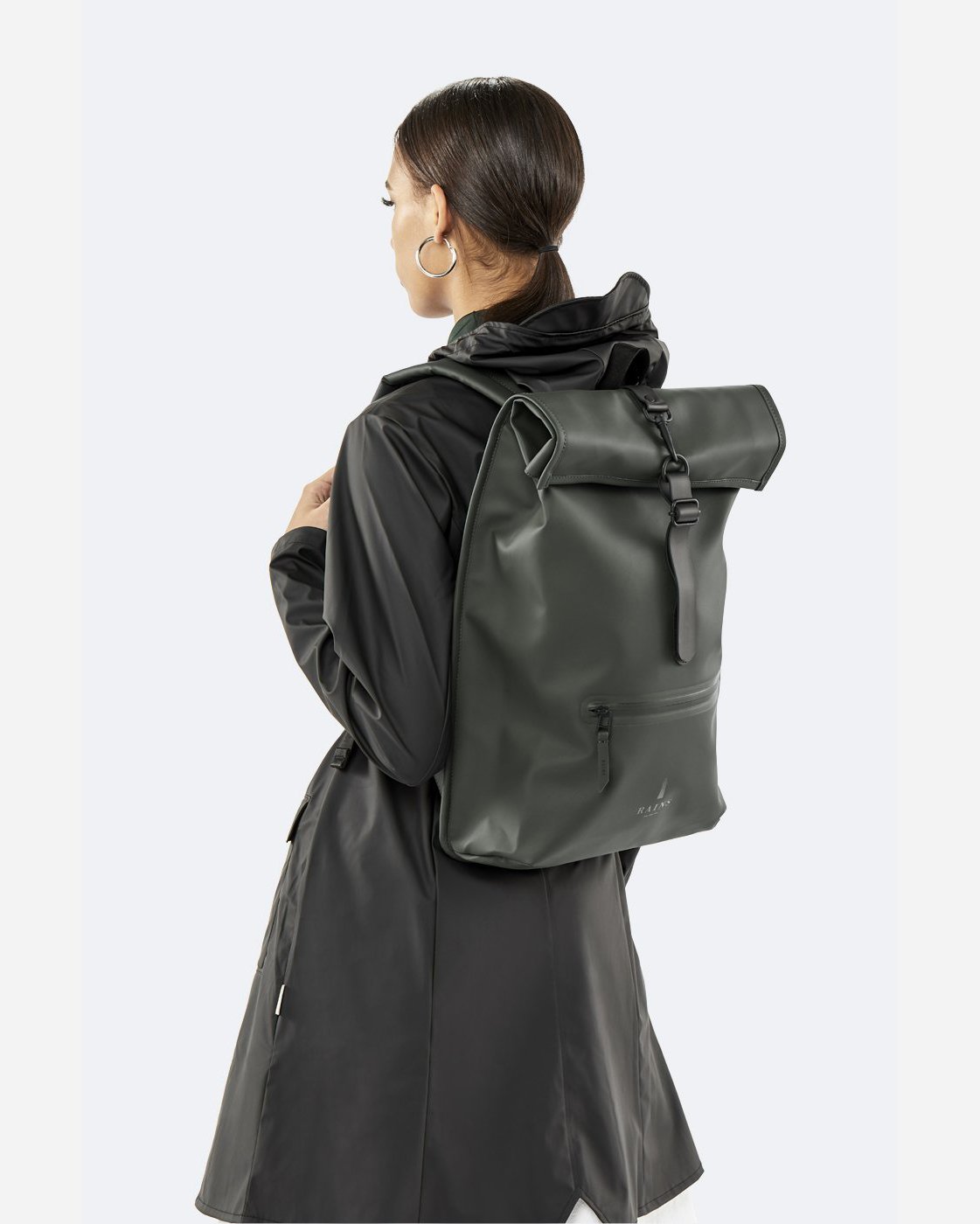 Rains Mochila Roll Top Rucksack bag Green Garmentory