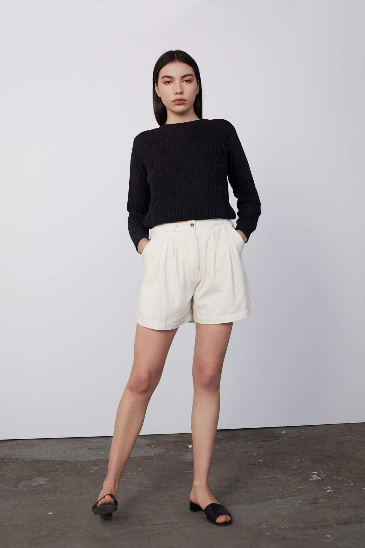 Decade Studio Sandra - Ivory - Image 2 of 9