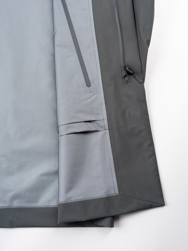 VEILANCE Partition LT Coat - Ash | Garmentory