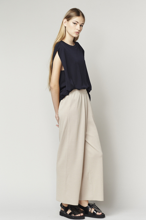 ACHRO RIBBED WAIST KNIT PANTS - BEIGE ACHRO RIBBED WAIST KNIT PANTS - BEIGE