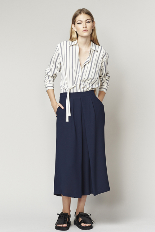 ACHRO PLEATED WIDE LEG CULOTTES - NAVY ACHRO PLEATED WIDE LEG CULOTTES - NAVY