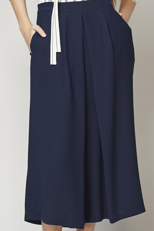 ACHRO PLEATED WIDE LEG CULOTTES - NAVY ACHRO PLEATED WIDE LEG CULOTTES - NAVY