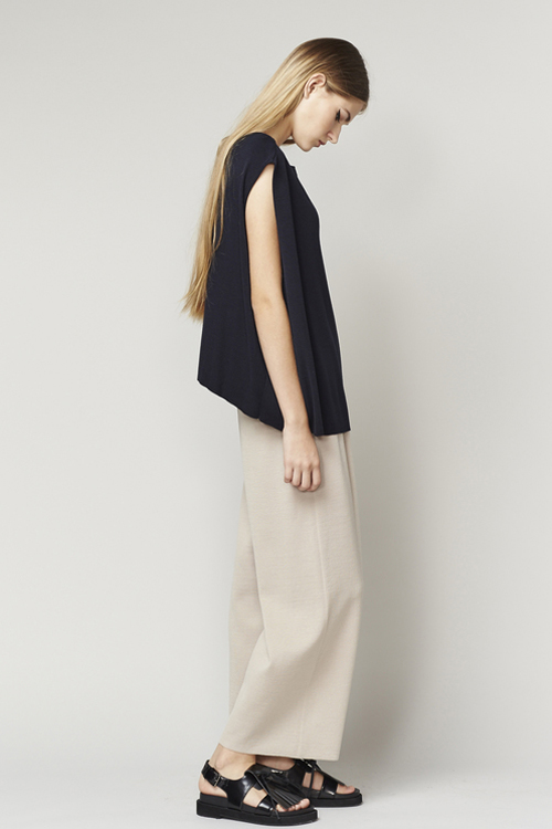 ACHRO LINEN MIXED KNIT TOP WITH FOLDED SIDES - NAVY ACHRO LINEN MIXED KNIT TOP WITH FOLDED SIDES - NAVY