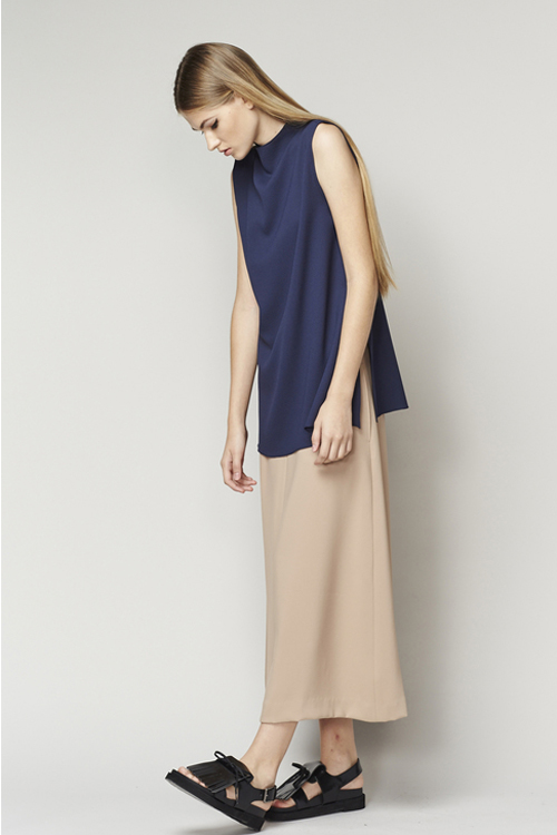 ACHRO BOW BACK HIGH NECK SLEEVELESS TOP - NAVY ACHRO BOW BACK HIGH NECK SLEEVELESS TOP - NAVY