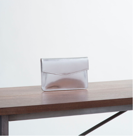 Vere Verto CITO CLUTCH - SILVER Vere Verto CITO CLUTCH - SILVER