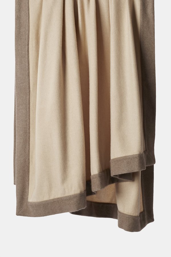 Oyuna Etra Heavyweight Timeless Luxury Cashmere King Size Bedspread - Cream/Melange Taupe Oyuna Etra Heavyweight Timeless Luxury Cashmere King Size Bedspread - Cream/Melange Taupe