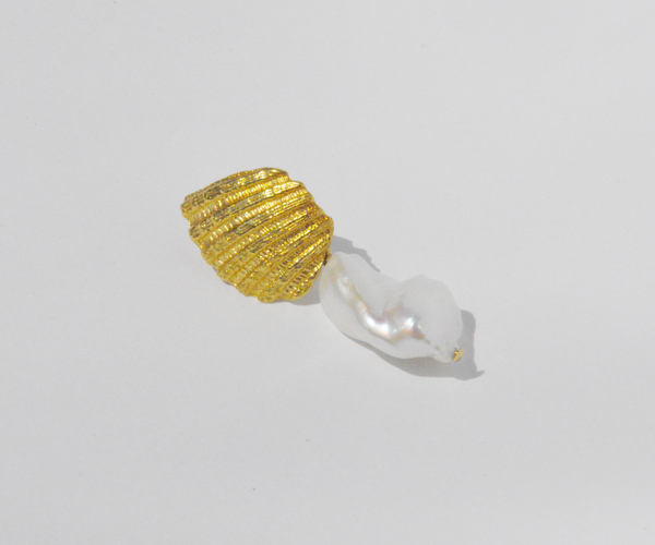 Brigitta ama earring Brigitta ama earring