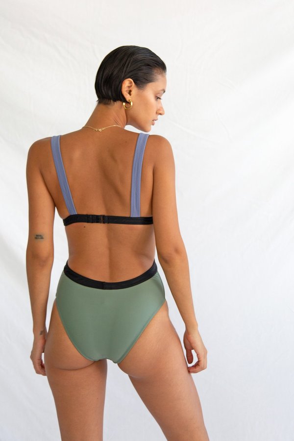 Galamaar Braxton One-Piece - MULTI Galamaar Braxton One-Piece - MULTI