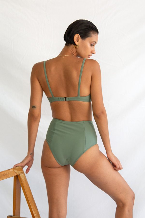 Galamaar Simone Retro Top - Sage Galamaar Simone Retro Top - Sage