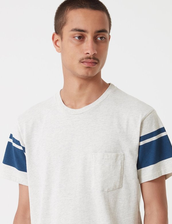 Velva Sheen College Arm Stripe T-shirt - Oatmeal/Navy Velva Sheen College Arm Stripe T-shirt - Oatmeal/Navy