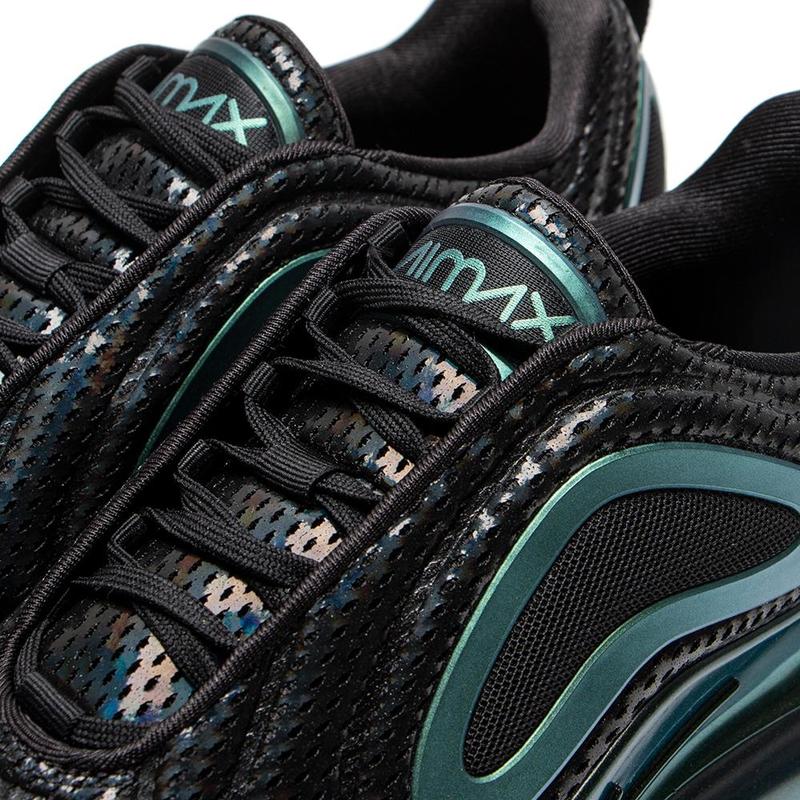 nike air max 720 black metallic