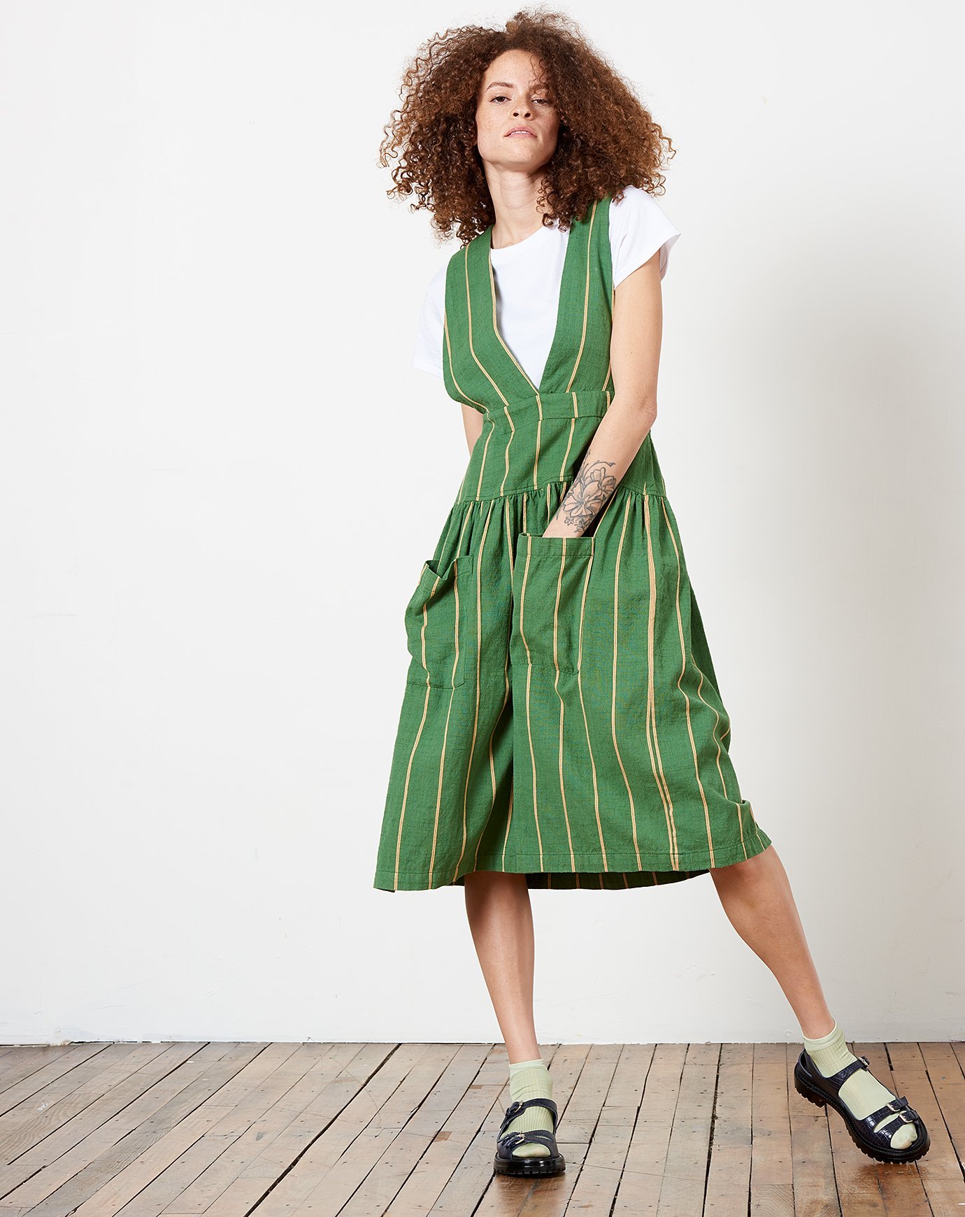 green emerald velvet dress Ellen Short Dress main image 1