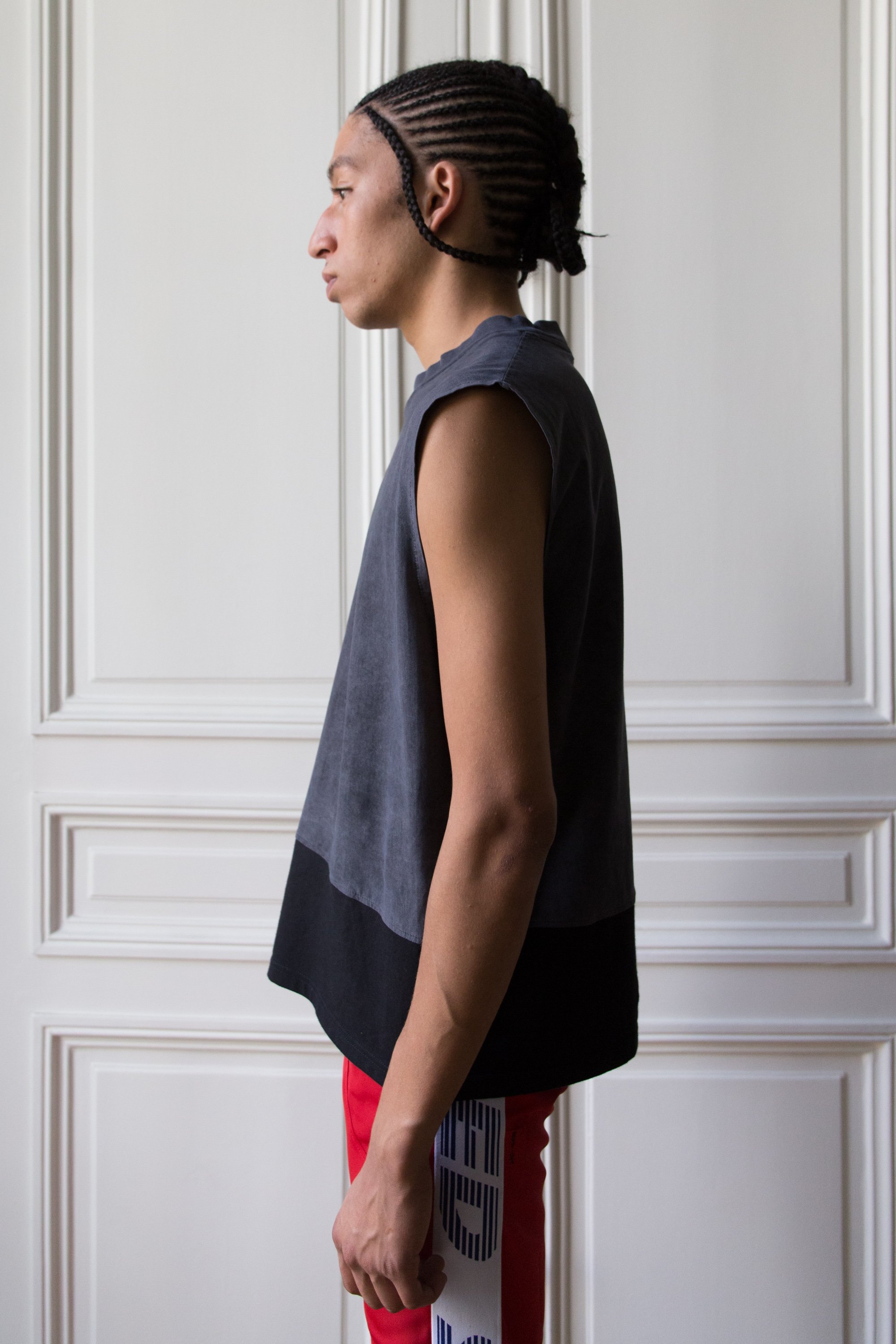 Black-Punk-Sleeveless-Vest-Tee