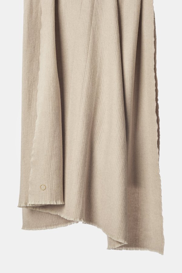 Oyuna Kiko Cashmere Textured Woven Cashmere Throw - Blush Oyuna Kiko Cashmere Textured Woven Cashmere Throw - Blush