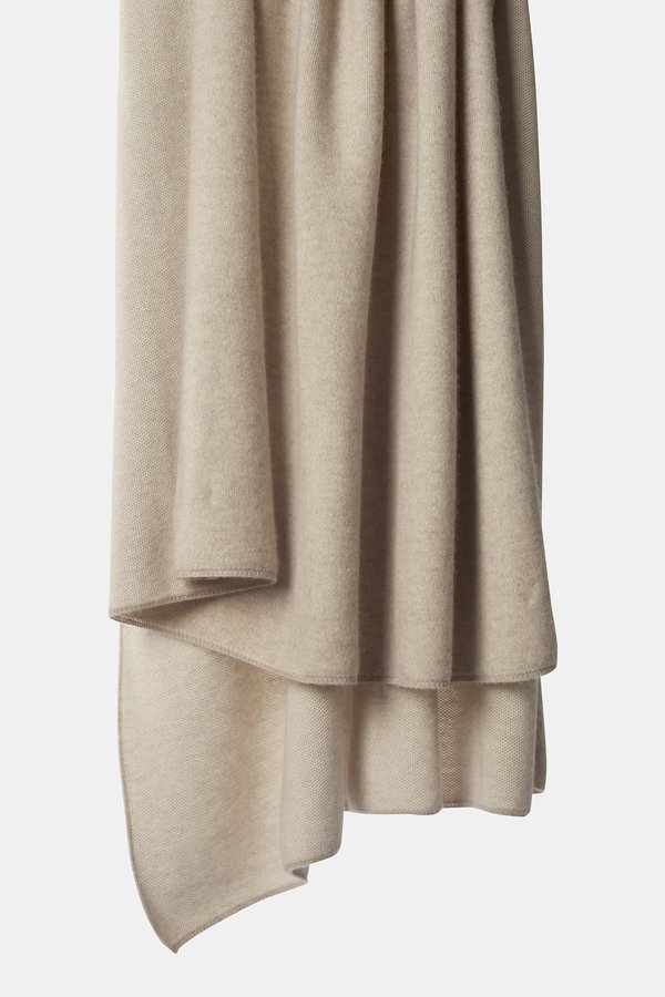 Oyuna Tano Textured Woven Cashmere Throw - Beige/Ivory Oyuna Tano Textured Woven Cashmere Throw - Beige/Ivory