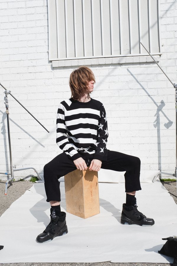 TAKAHIROMIYASHITA TheSoloist. Stars & Stripes Flag Knit Sweater