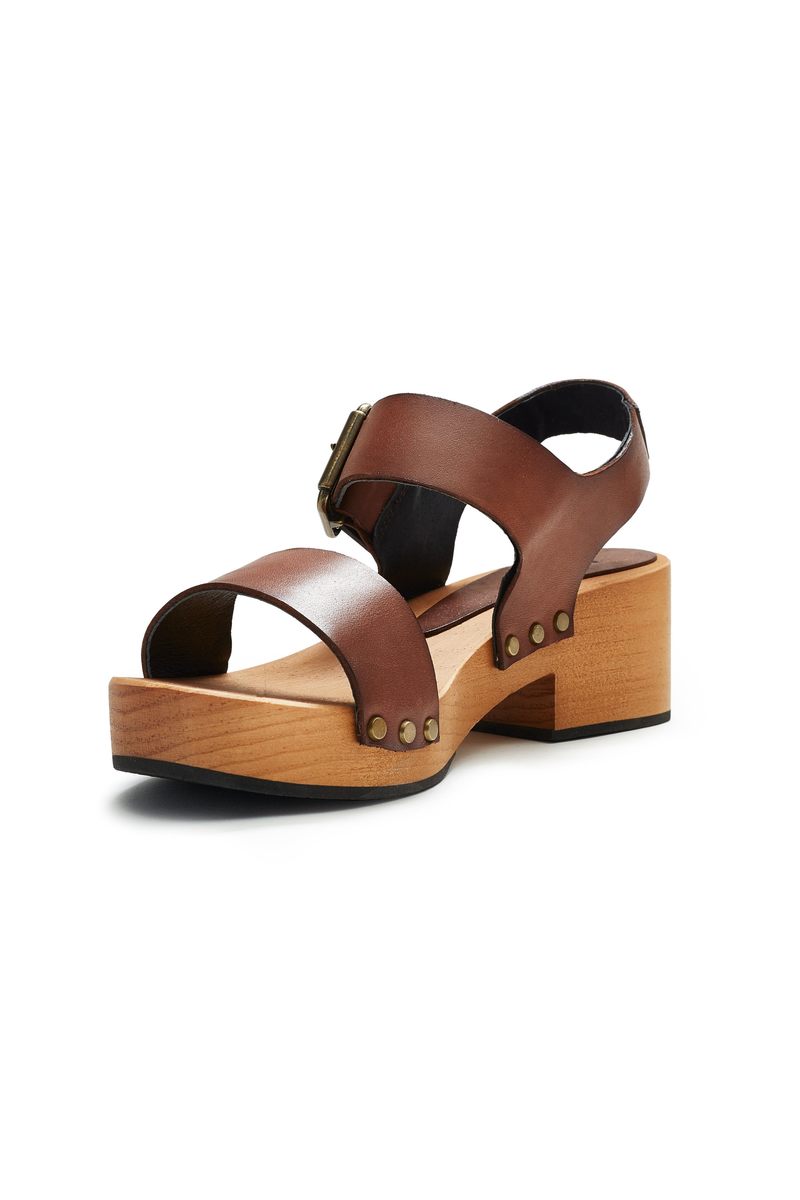 Lisa B. double strap leather clogs - tan